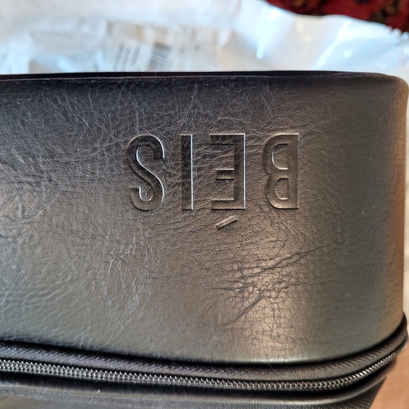 *NWT* Beís The Convertible Mini Weekender - Picture 11 of 12